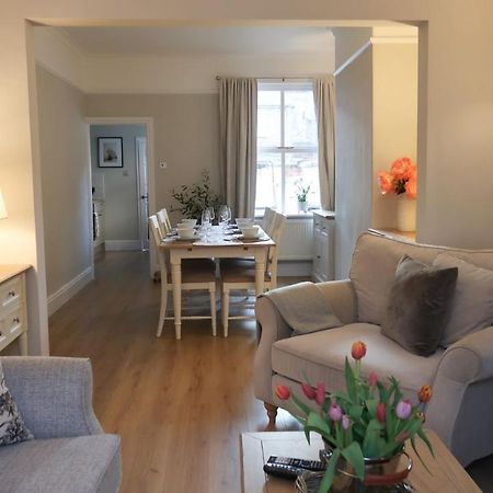 Luxury Living Outside The City Walls - Sleeps Six! Честер Екстер'єр фото