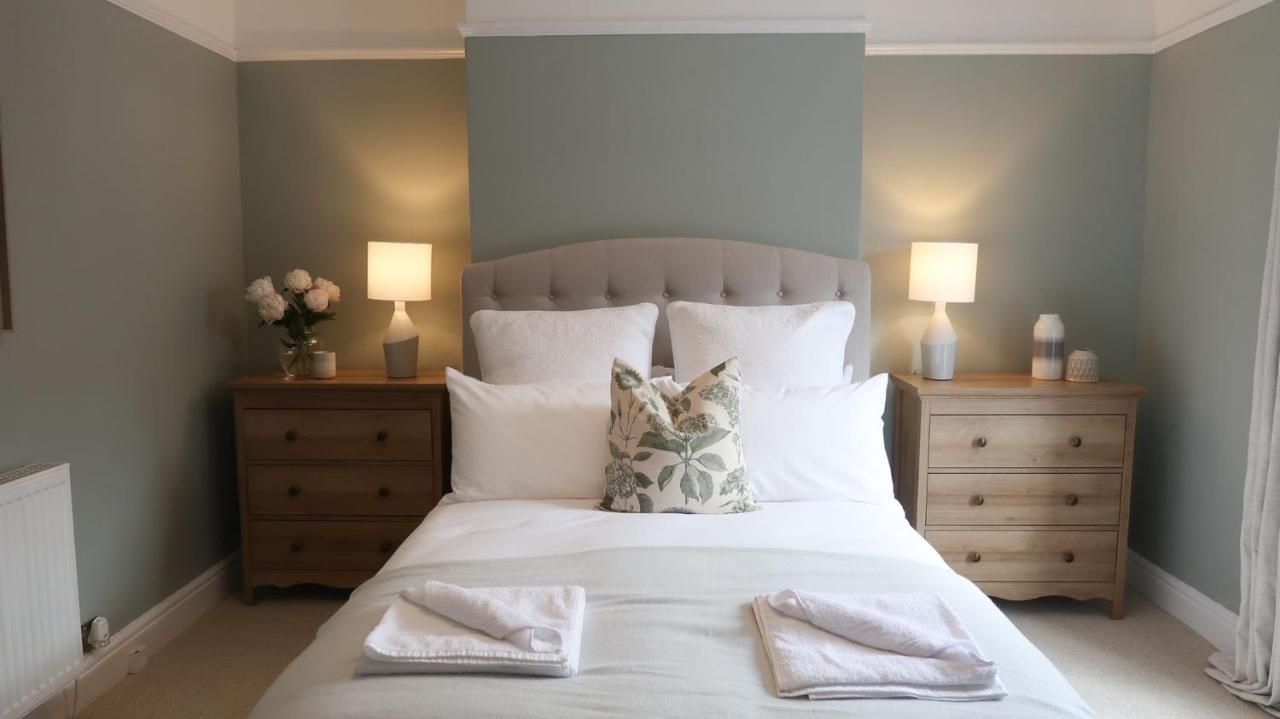 Luxury Living Outside The City Walls - Sleeps Six! Честер Екстер'єр фото