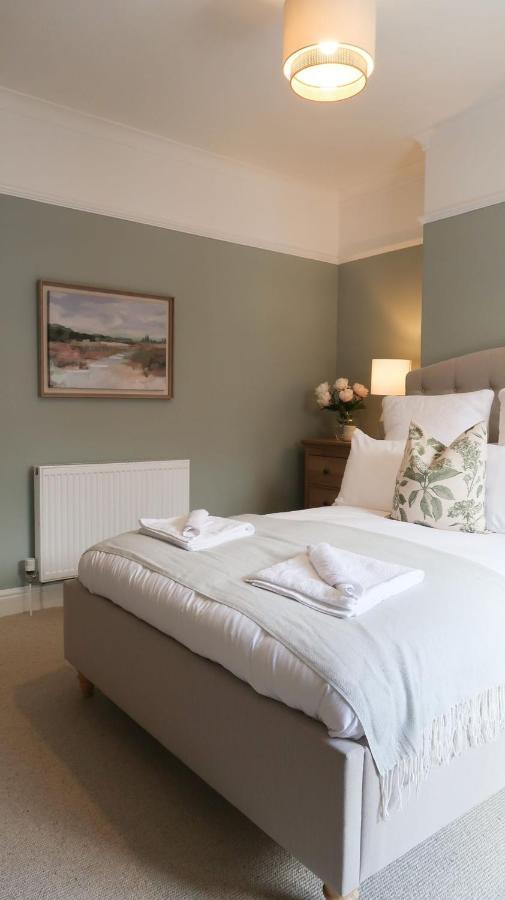 Luxury Living Outside The City Walls - Sleeps Six! Честер Екстер'єр фото